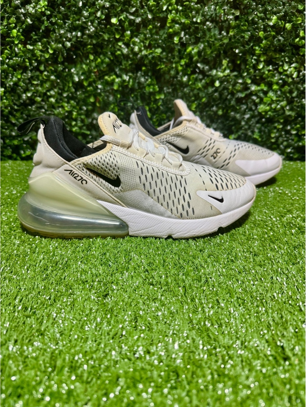 Nike Air Max 270 Light Bone / Black Women’s Size 8.5